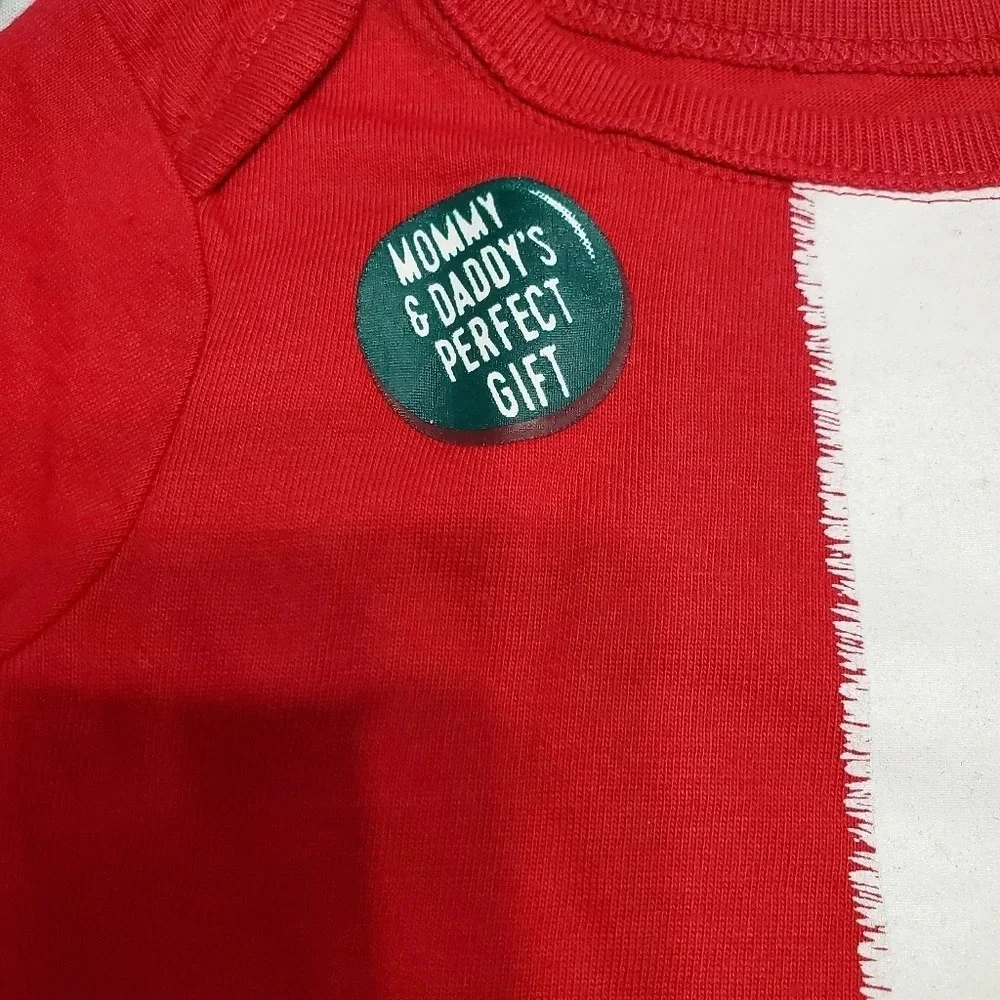 NWT The Children's Place Santa Claus Baby Infant Bodysuit 0M - 3M